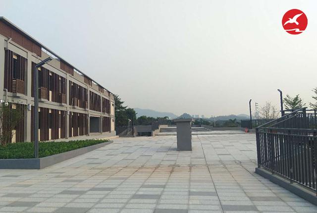 深圳南山區(qū)大磡小學驚現(xiàn)正翔照明LED庭院燈
