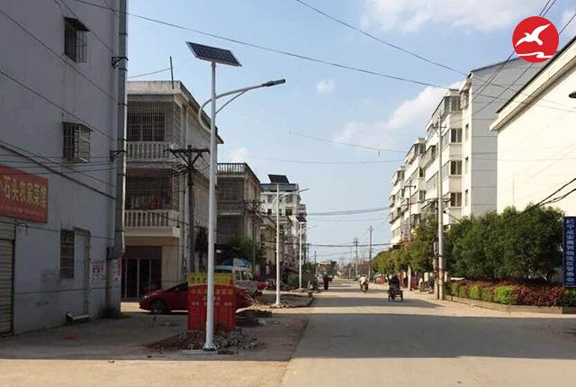 農村太陽能路燈廠家