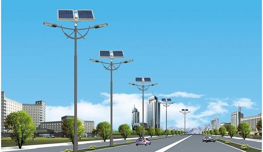 6米12米8米太陽能路燈安裝間距