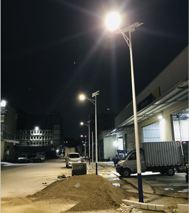 汕頭朝南區智慧產業園太陽能路燈案例